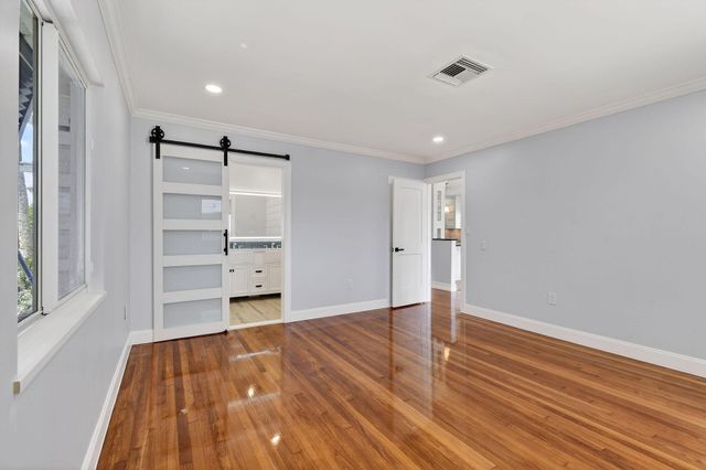 1102 N Golfview Road, Lake Worth Beach, FL 33460