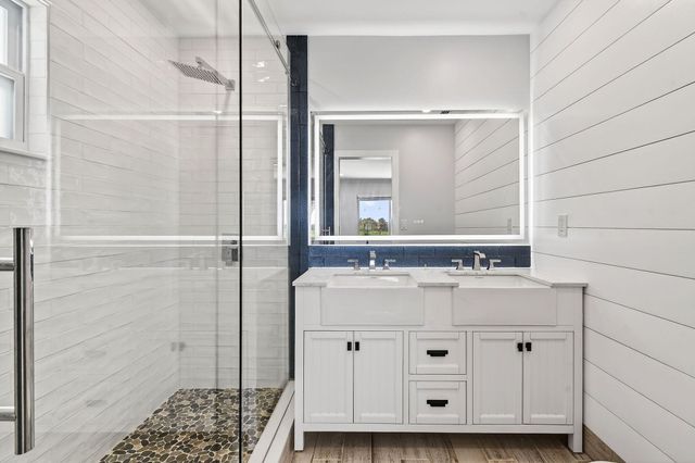 1102 N Golfview Road, Lake Worth Beach, FL 33460