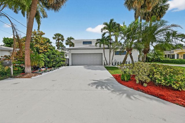 1102 N Golfview Road, Lake Worth Beach, FL 33460