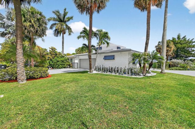 1102 N Golfview Road, Lake Worth Beach, FL 33460