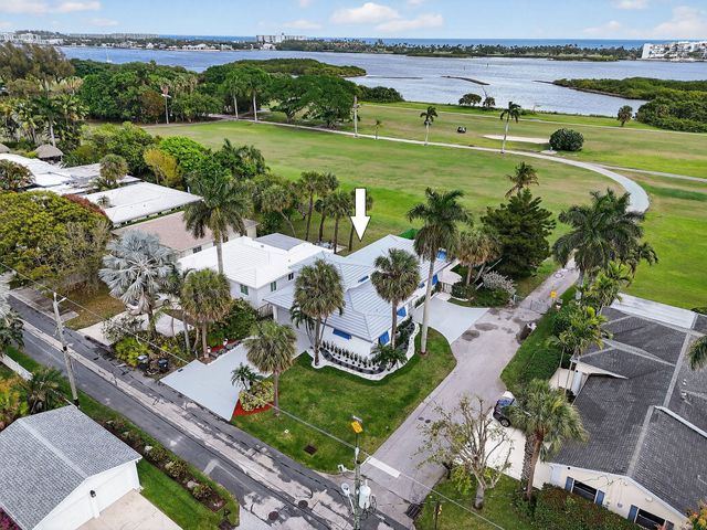 1102 N Golfview Road, Lake Worth Beach, FL 33460