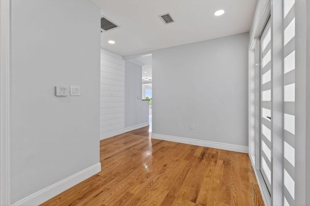 1102 N Golfview Road, Lake Worth Beach, FL 33460