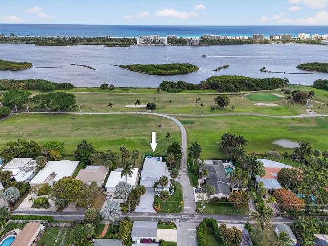 1102 N Golfview Road, Lake Worth Beach, FL 33460