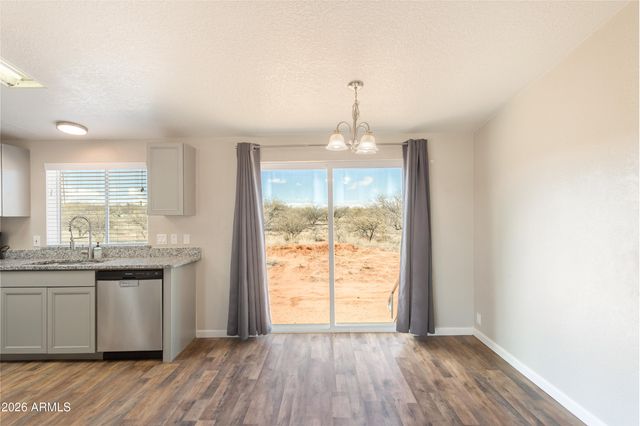 232 N WILDCAT Place, Benson, AZ 85602
