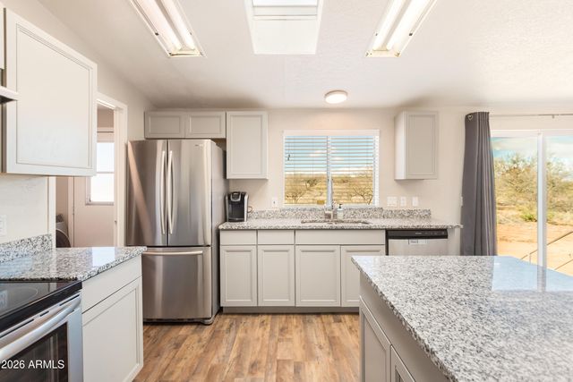 232 N WILDCAT Place, Benson, AZ 85602