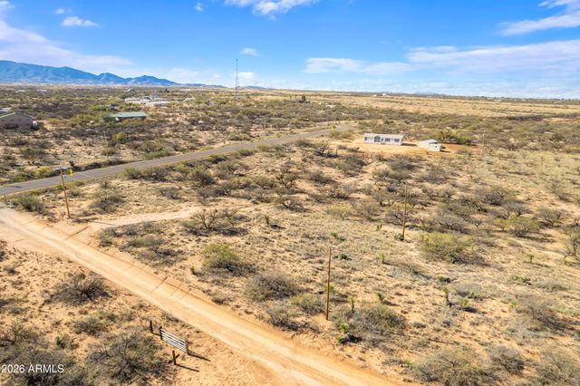 232 N WILDCAT Place, Benson, AZ 85602