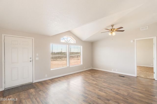 232 N WILDCAT Place, Benson, AZ 85602