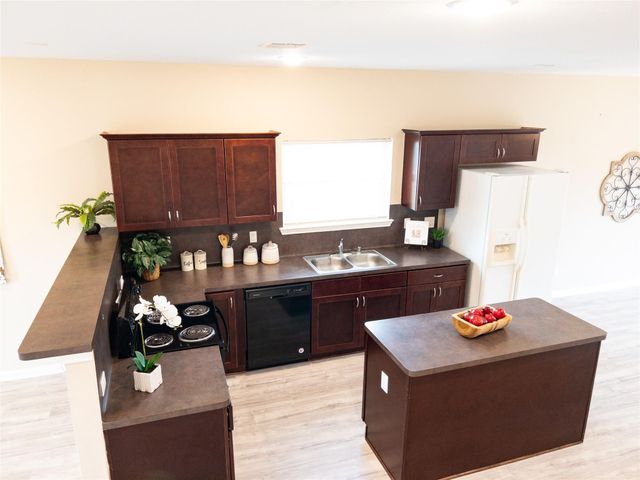 3986 Avenue B, Brookshire, TX 77423