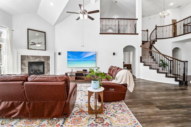 825 Violet Way, Celina, TX 75009