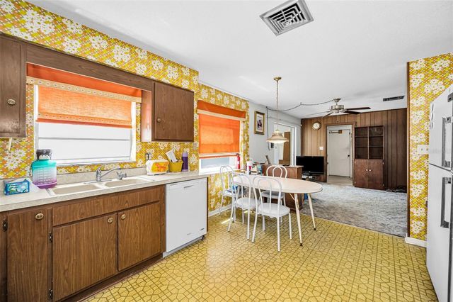 2241 JAFFA PLACE, Clearwater, FL 33764