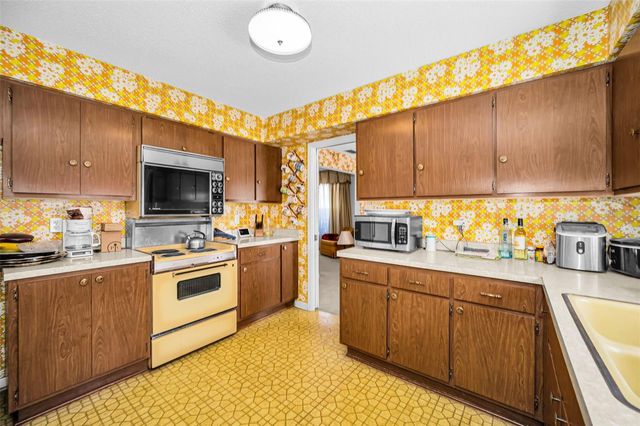 2241 JAFFA PLACE, Clearwater, FL 33764