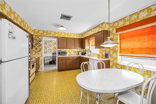 2241 JAFFA PLACE, Clearwater, FL 33764