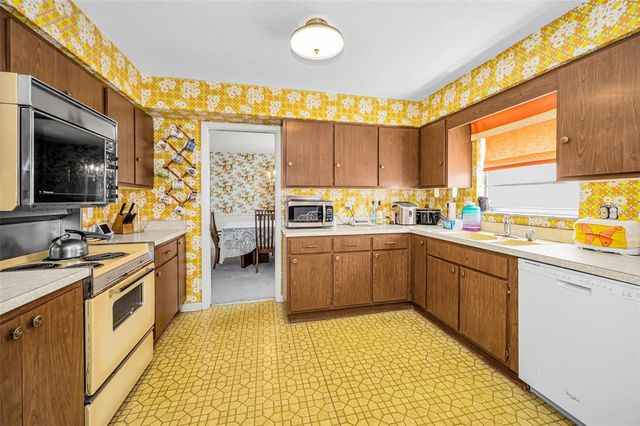 2241 JAFFA PLACE, Clearwater, FL 33764