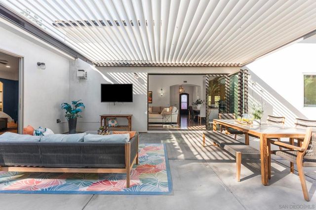 18375 Bernardo Trails Ct, San Diego, CA 92128