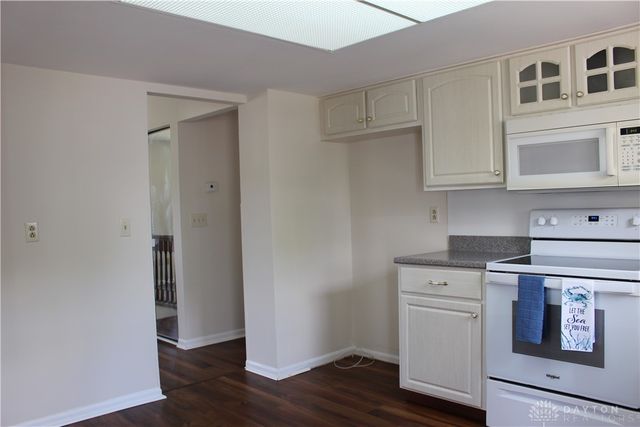 7031 Union Schoolhouse Road, Riverside, OH 45424