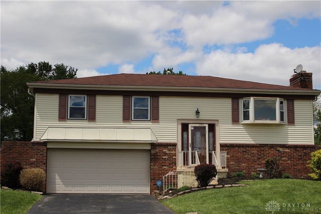 7031 Union Schoolhouse Road, Riverside, OH 45424