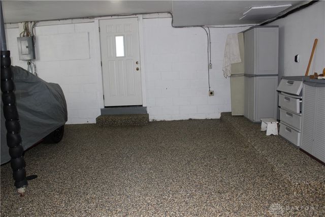 7031 Union Schoolhouse Road, Riverside, OH 45424