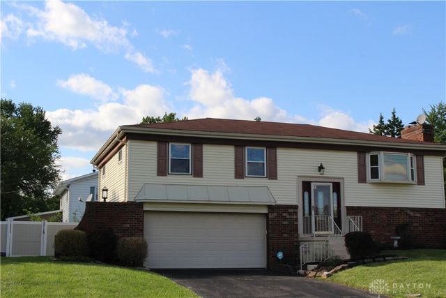 7031 Union Schoolhouse Road, Riverside, OH 45424