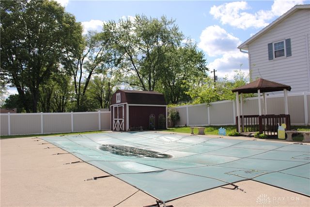 7031 Union Schoolhouse Road, Riverside, OH 45424