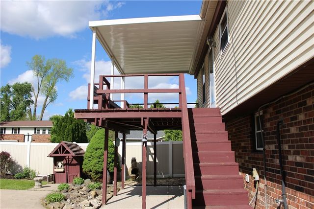 7031 Union Schoolhouse Road, Riverside, OH 45424