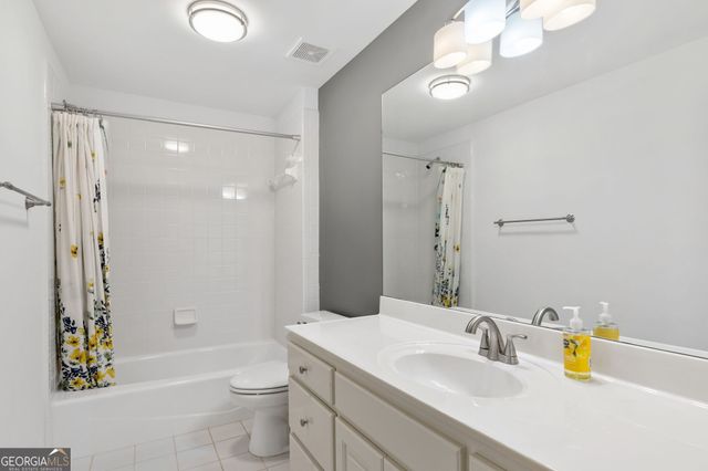 5170 Deerlake Drive, Alpharetta, GA 30005