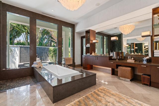 232 Bears Club Drive, Jupiter, FL 33477