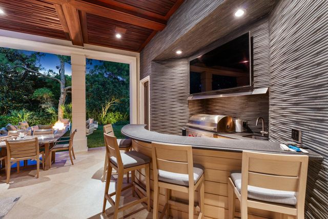 232 Bears Club Drive, Jupiter, FL 33477