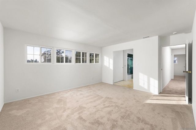 6040 Dirac St, San Diego, CA 92122