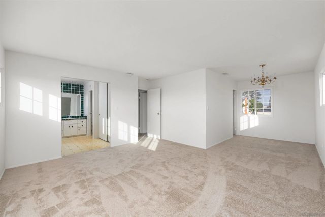 6040 Dirac St, San Diego, CA 92122