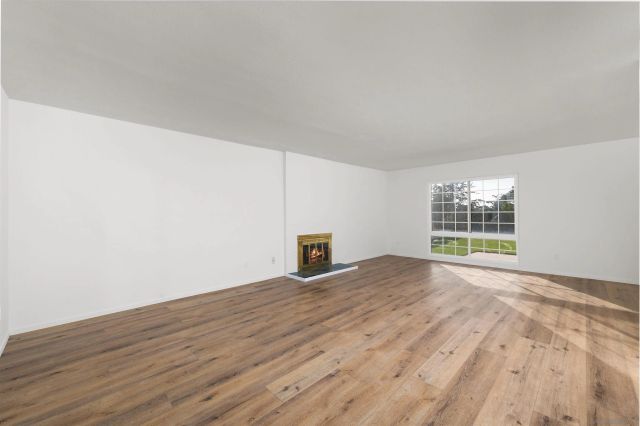6040 Dirac St, San Diego, CA 92122