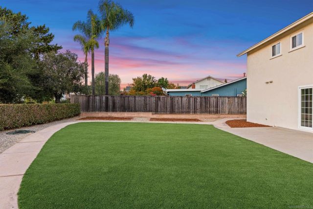 6040 Dirac St, San Diego, CA 92122