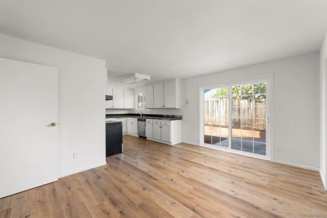 6040 Dirac St, San Diego, CA 92122
