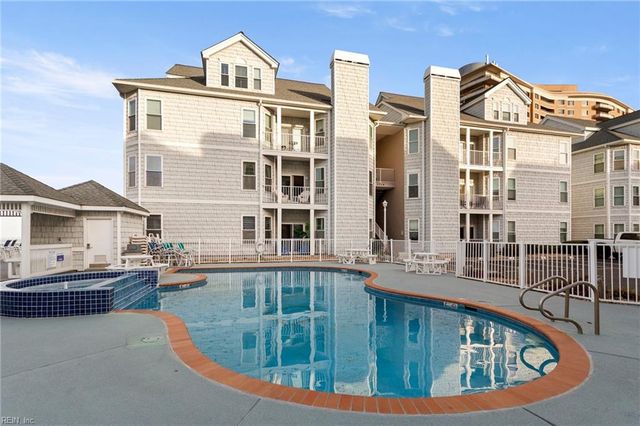 2312 Beach Haven Dr Apt 103, Virginia Beach, VA 23451