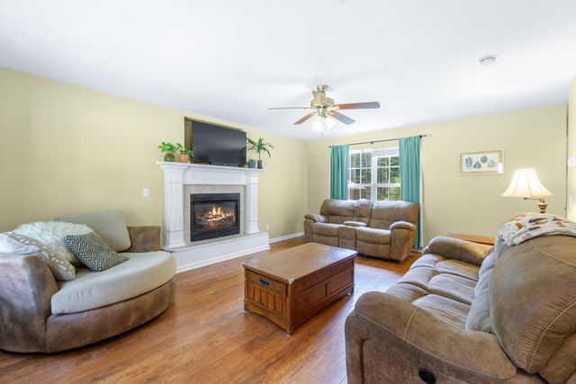5585 Sarah Drive, Ooltewah, TN 37363