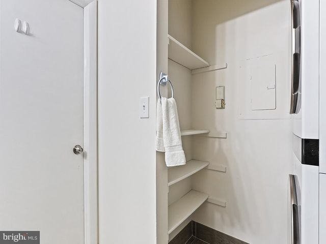 2010 RAVENS CREST, Plainsboro, NJ 08536
