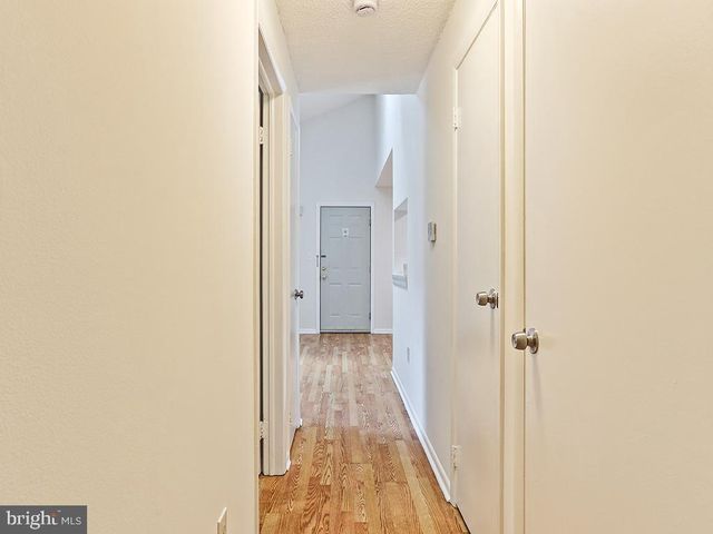 2010 RAVENS CREST, Plainsboro, NJ 08536