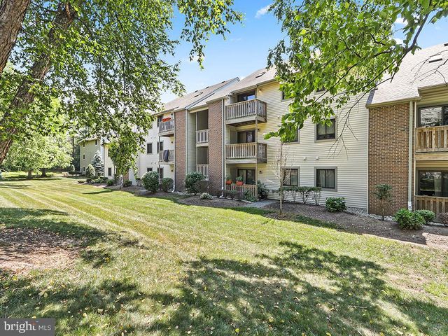 2010 RAVENS CREST, Plainsboro, NJ 08536