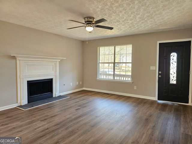 7155 Hummingbird Lane, Winston, GA 30187