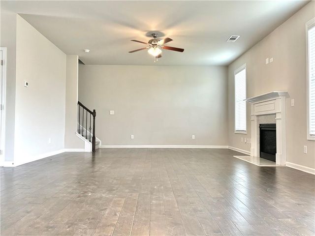 6085 Bay Point Cove, Flowery Branch, GA 30542