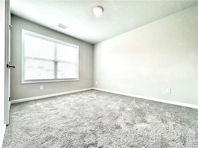 6085 Bay Point Cove, Flowery Branch, GA 30542