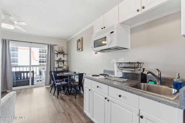 105 Tennessee Avenue Unit 304, Carolina Beach, NC 28428