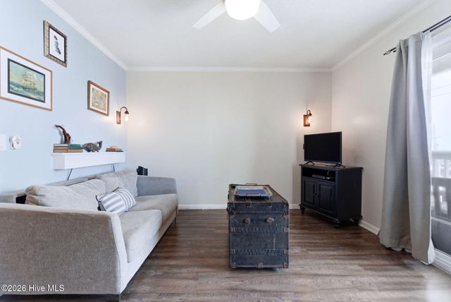 105 Tennessee Avenue Unit 304, Carolina Beach, NC 28428