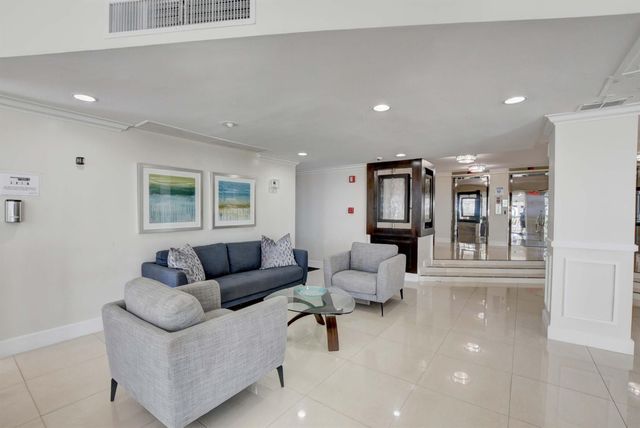 333 NE 21st Avenue 602, Deerfield Beach, FL 33441