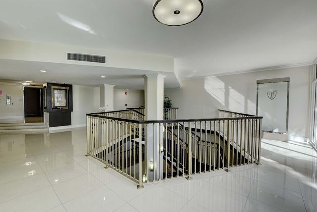 333 NE 21st Avenue 602, Deerfield Beach, FL 33441