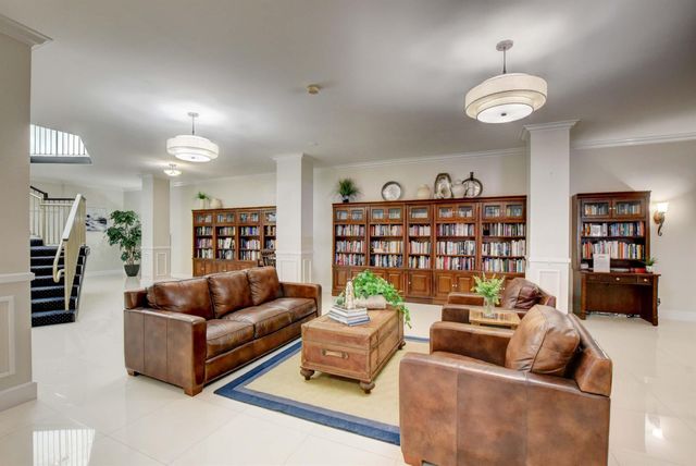 333 NE 21st Avenue 602, Deerfield Beach, FL 33441