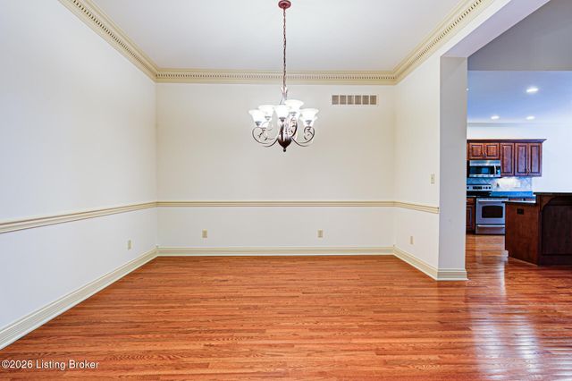 3311 Ridge Brook Cir, Louisville, KY 40245