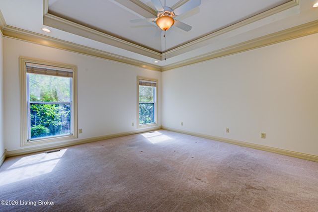 3311 Ridge Brook Cir, Louisville, KY 40245