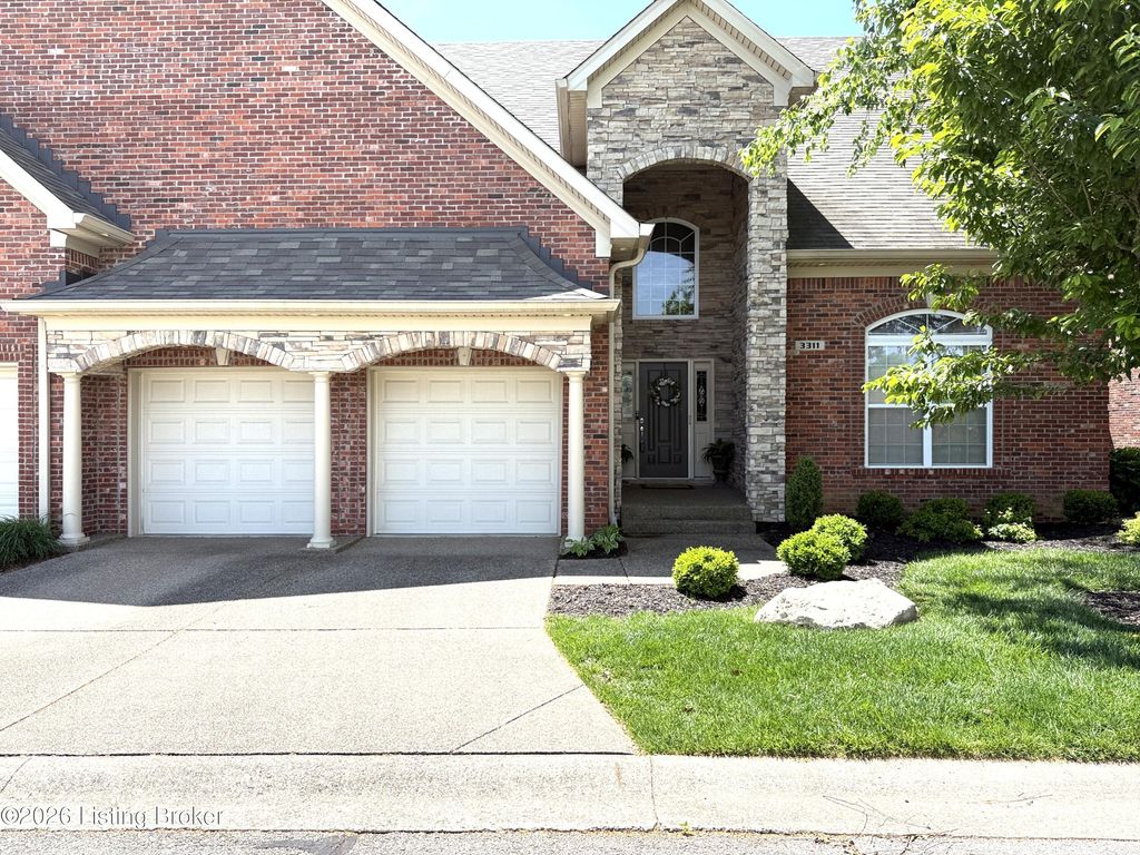 3311 Ridge Brook Cir, Louisville, KY 40245