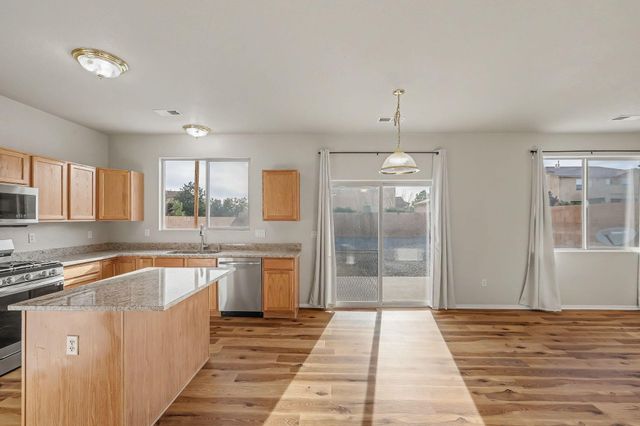 1436 Danzante Drive SE, Rio Rancho, NM 87124