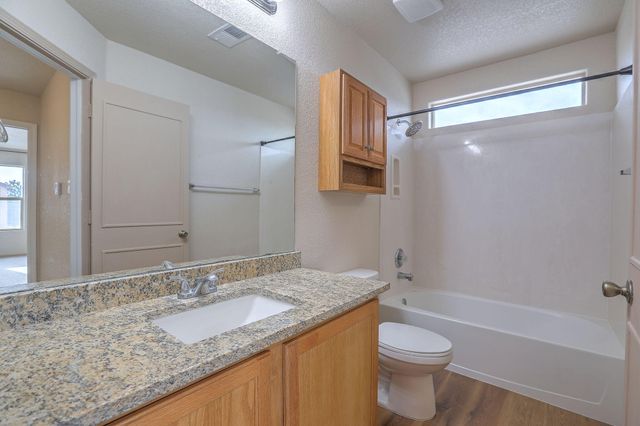 1436 Danzante Drive SE, Rio Rancho, NM 87124